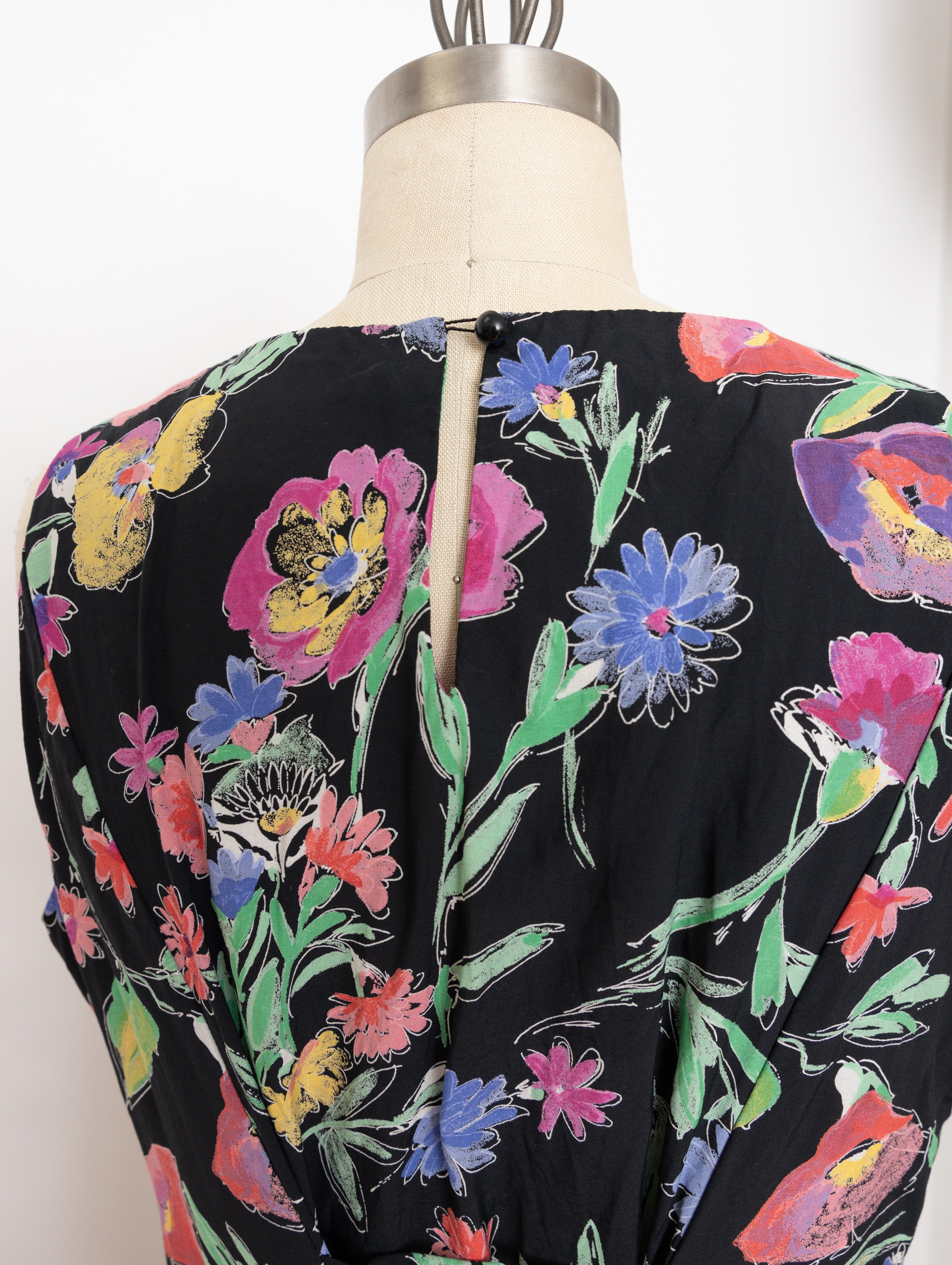 90s black colorful floral sleeveless dress with lace up back