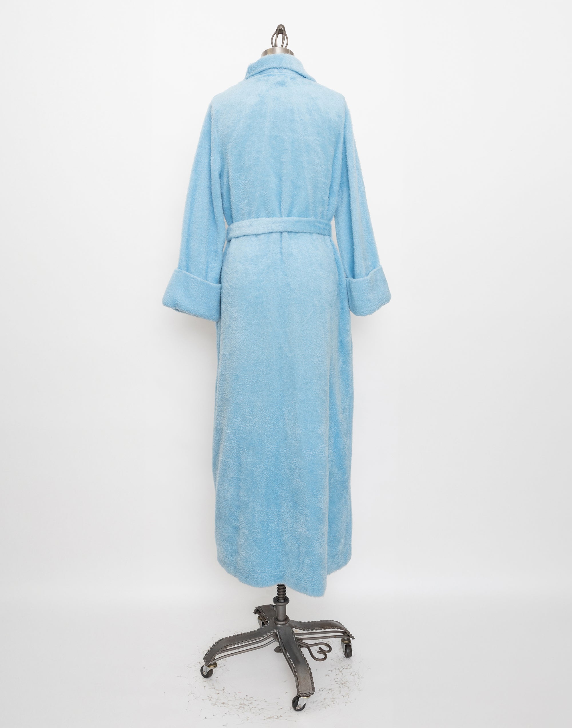 70s/80s light blue fuzzy robe