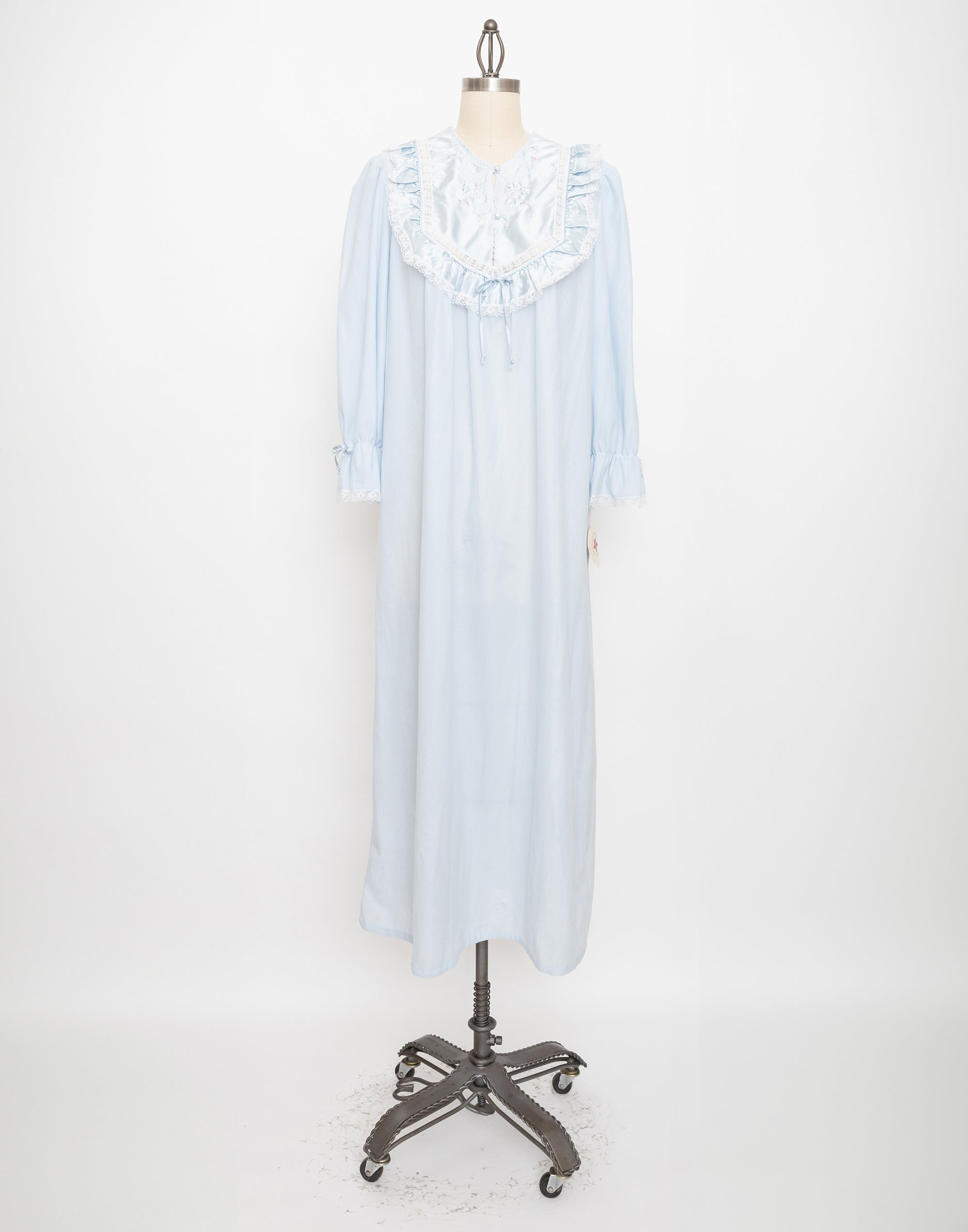 80s light blue satin ribbon lace nightgown