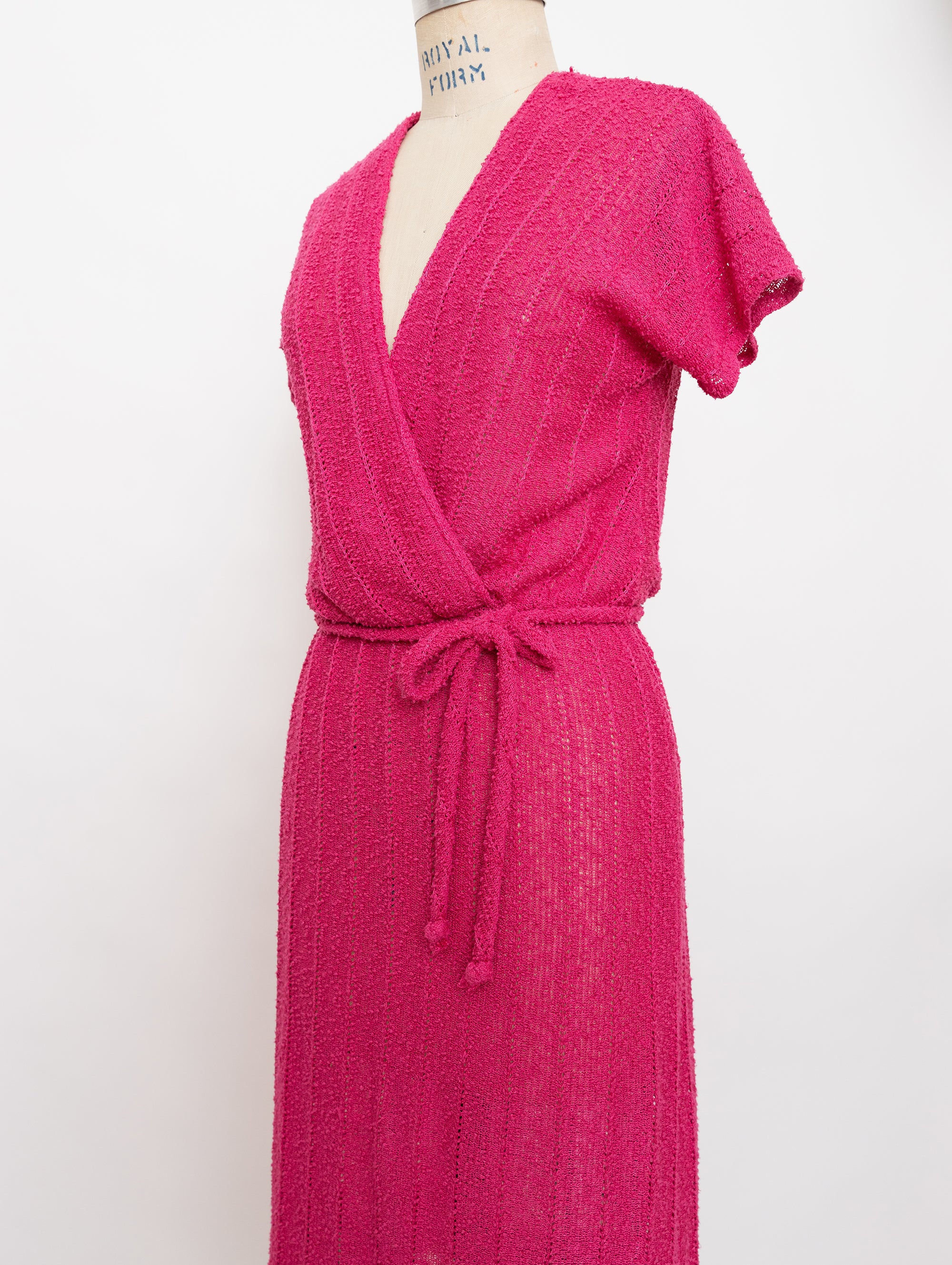 70s/80s fuchsia knit wrap dress