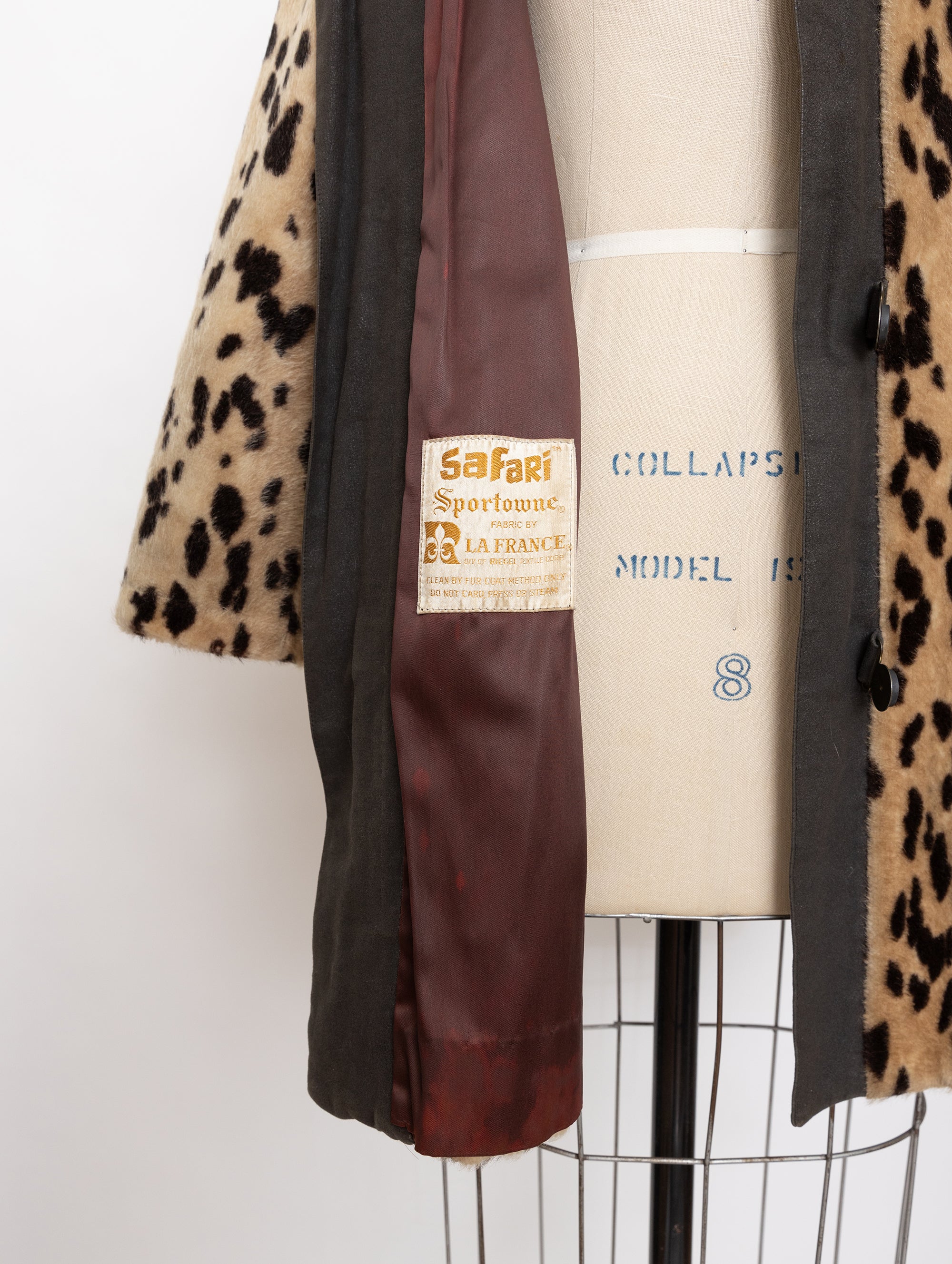 70s safari sportowne faux fur cheetah print coat