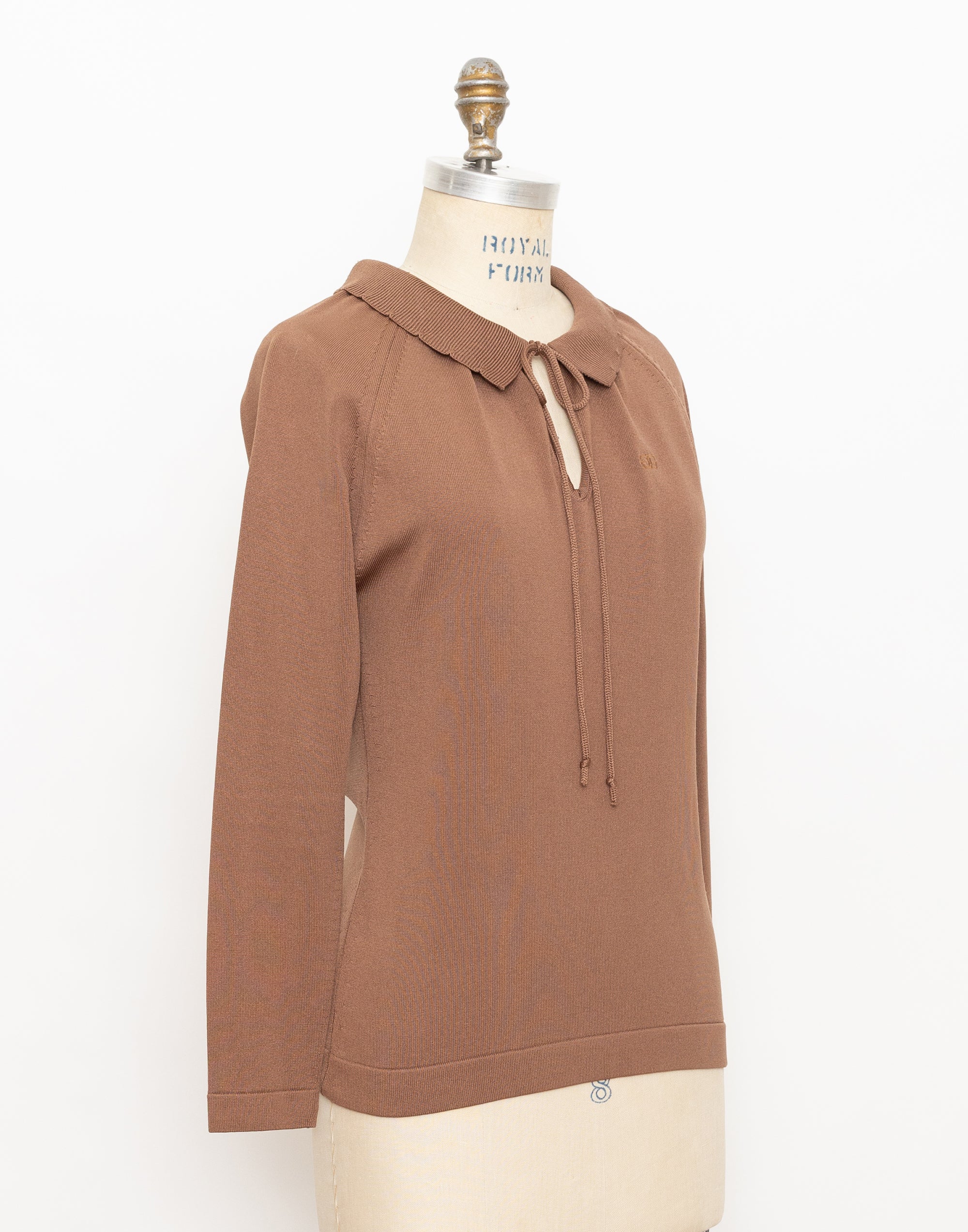 80s givenchy sport brown lightweight long sleeve sweater
