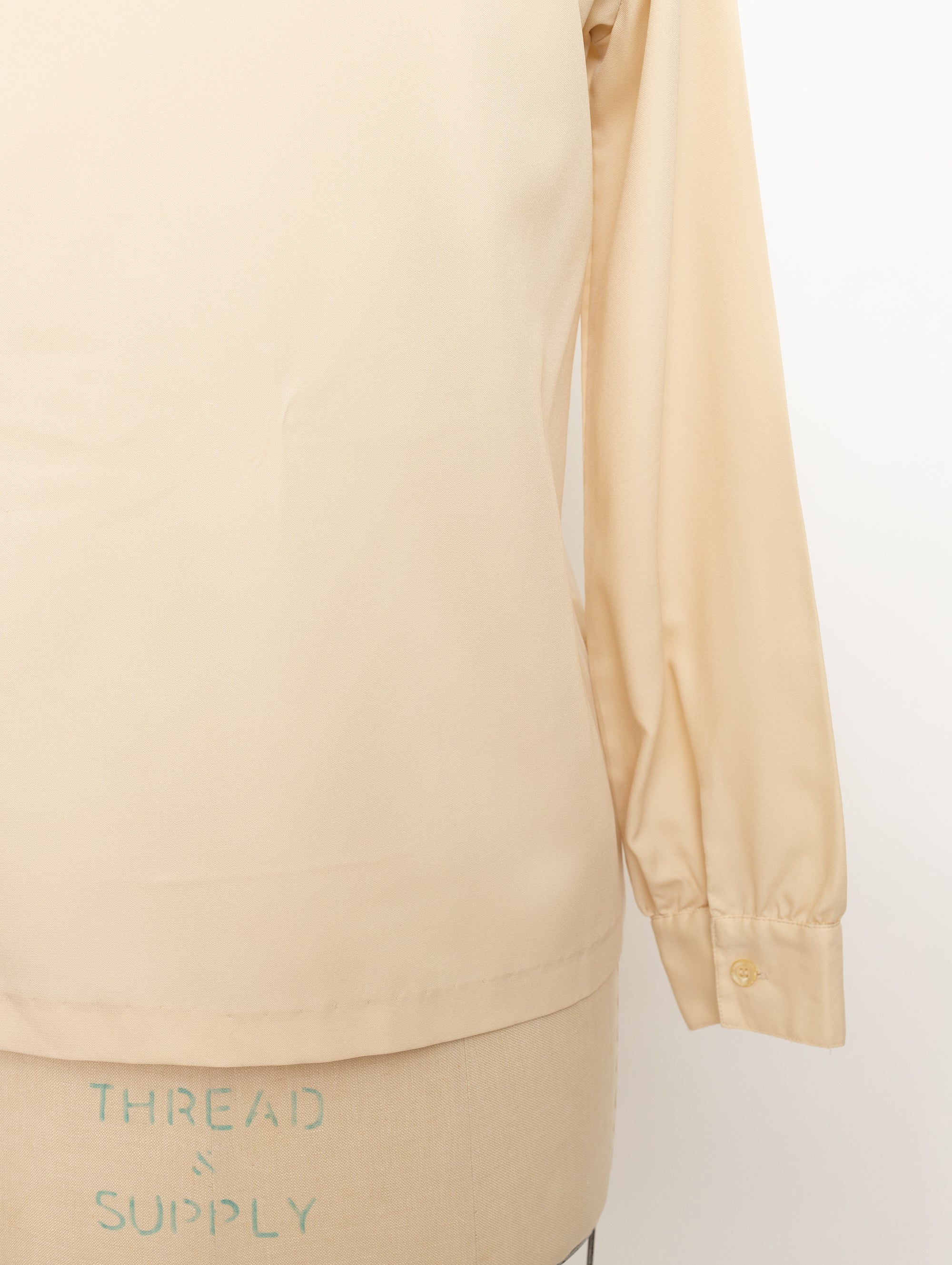 70s john meyer beige ruffle long sleeve tuxedo top