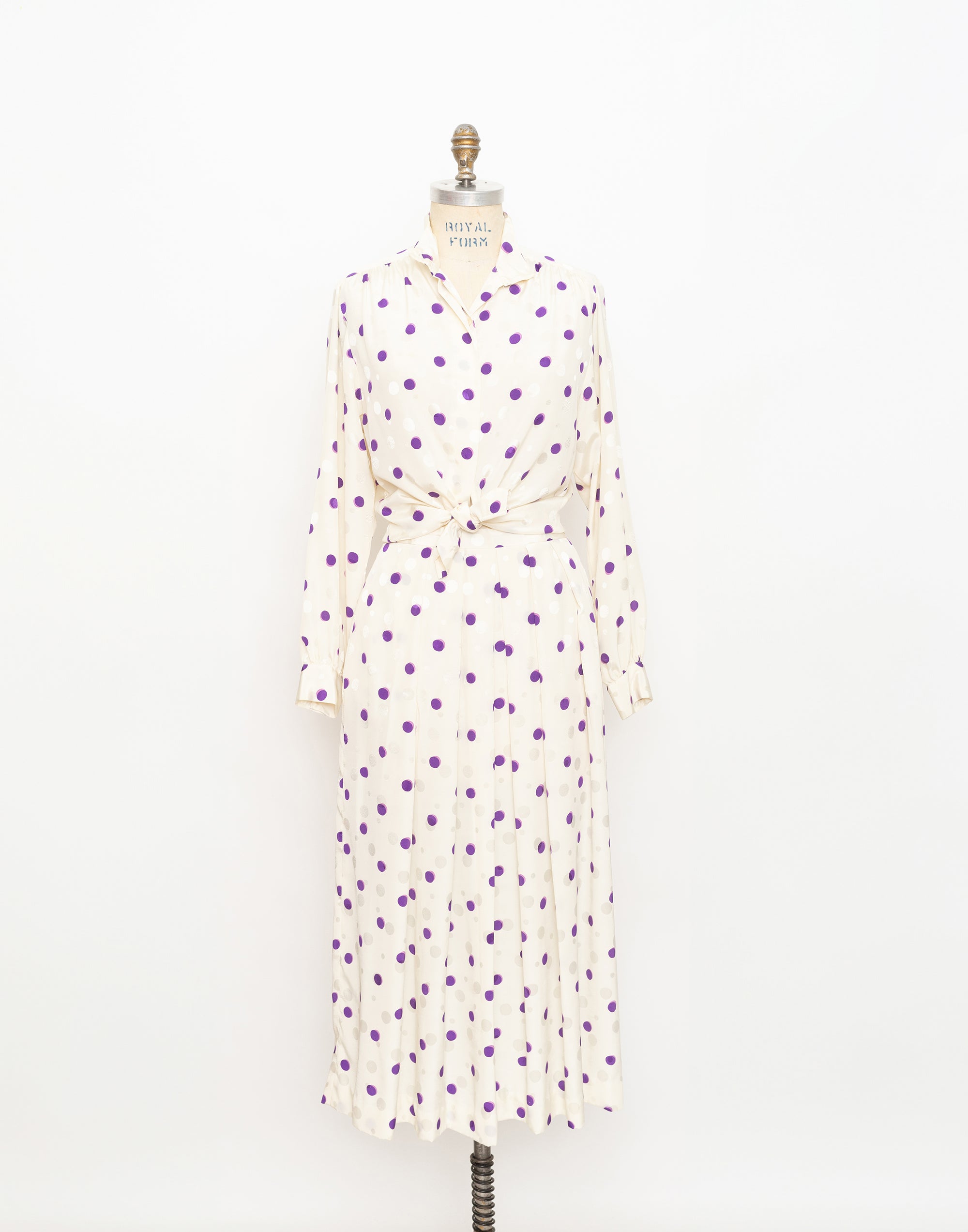80s cream and purple polka dot set