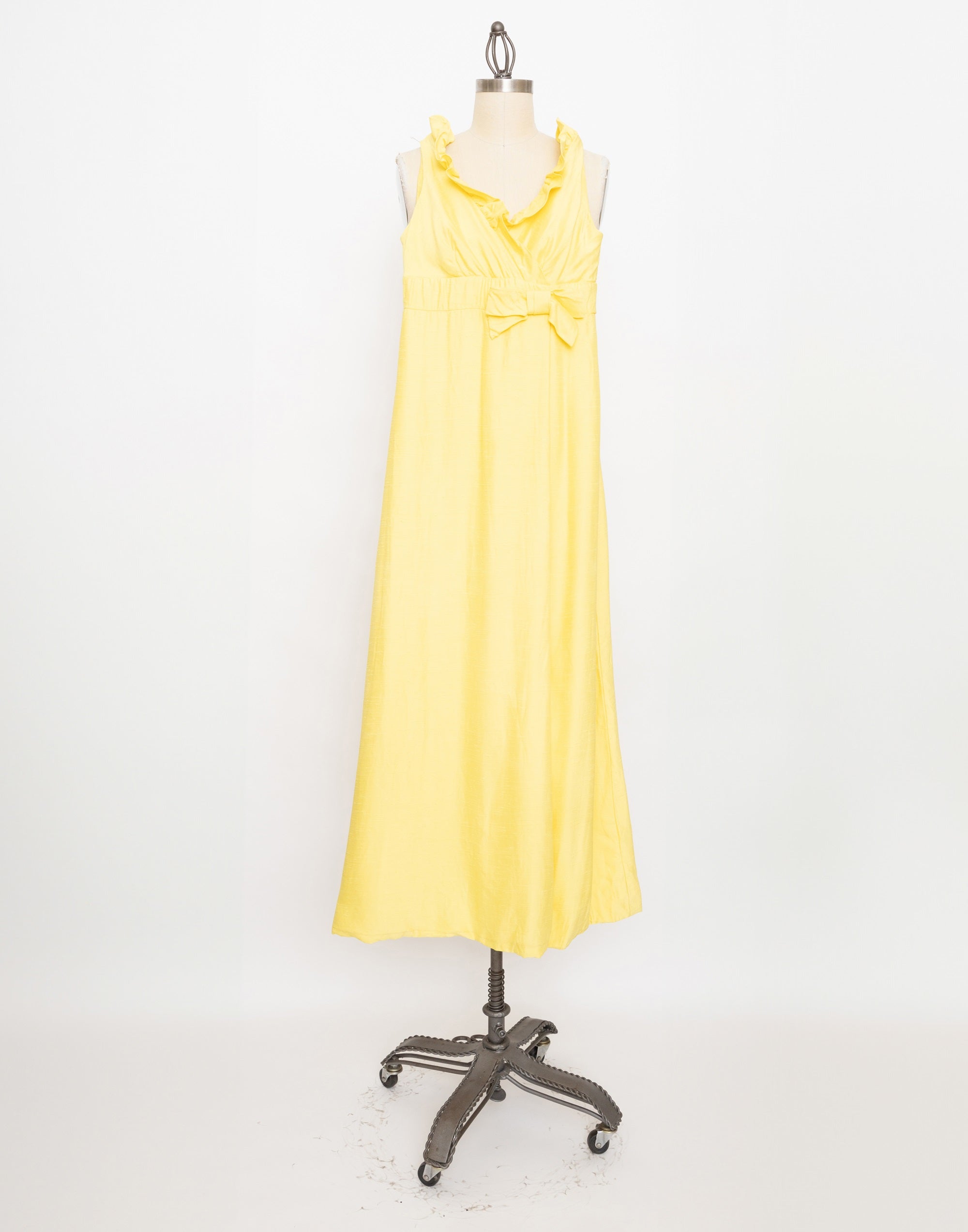 60s/70s yellow sleeveless ruffle maxi dress