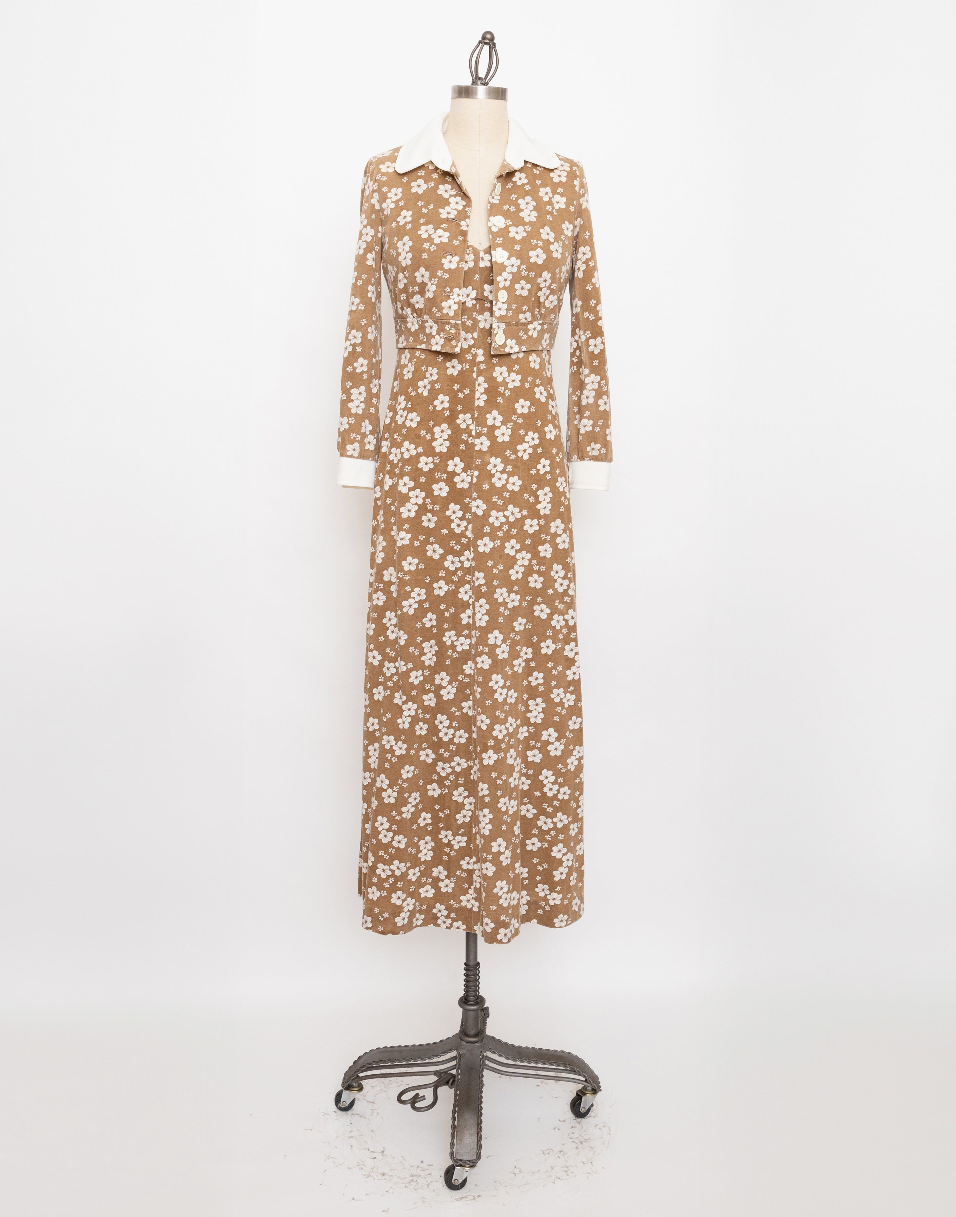 70s kelly arden brown and white flower dress set