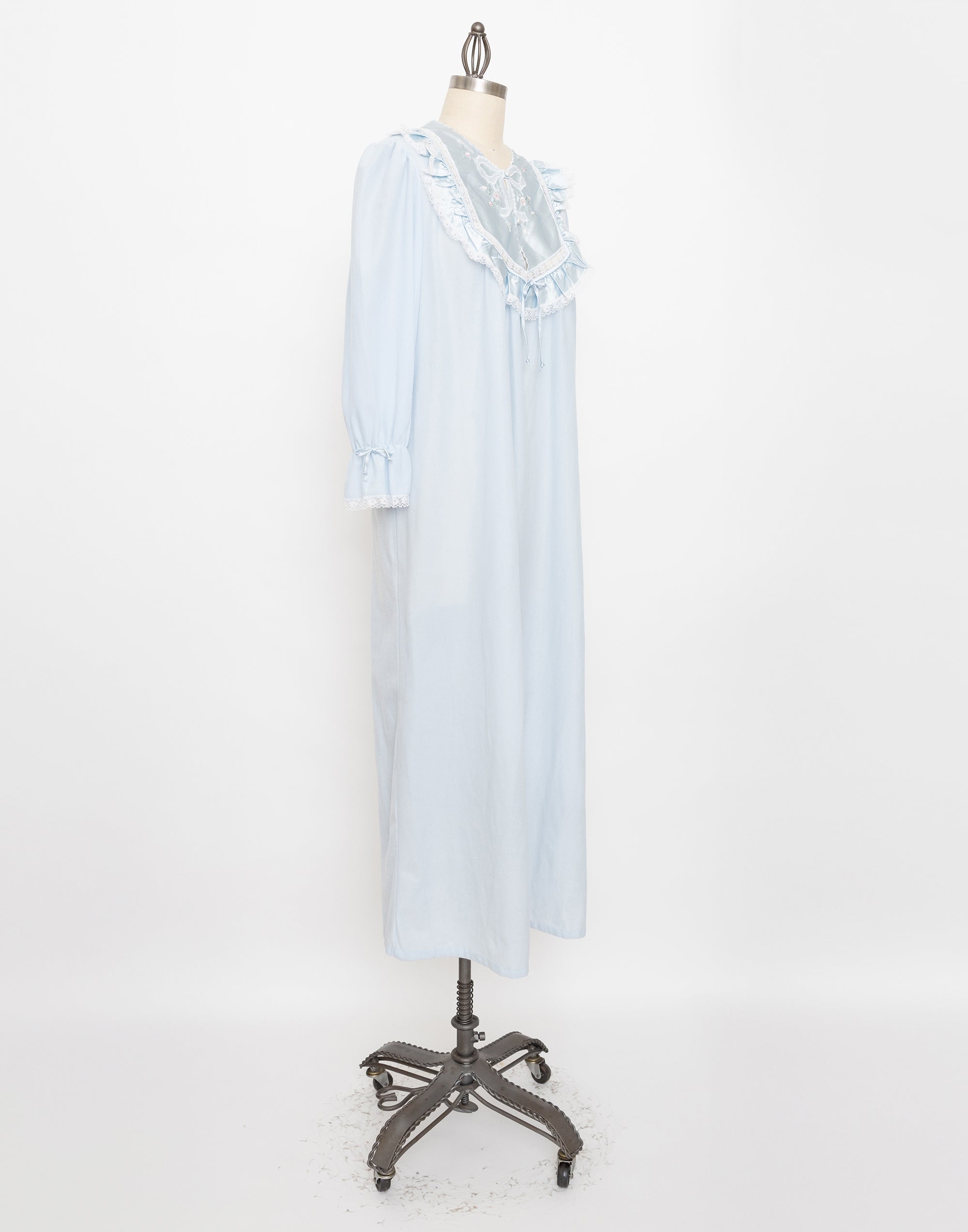 80s light blue satin ribbon lace nightgown
