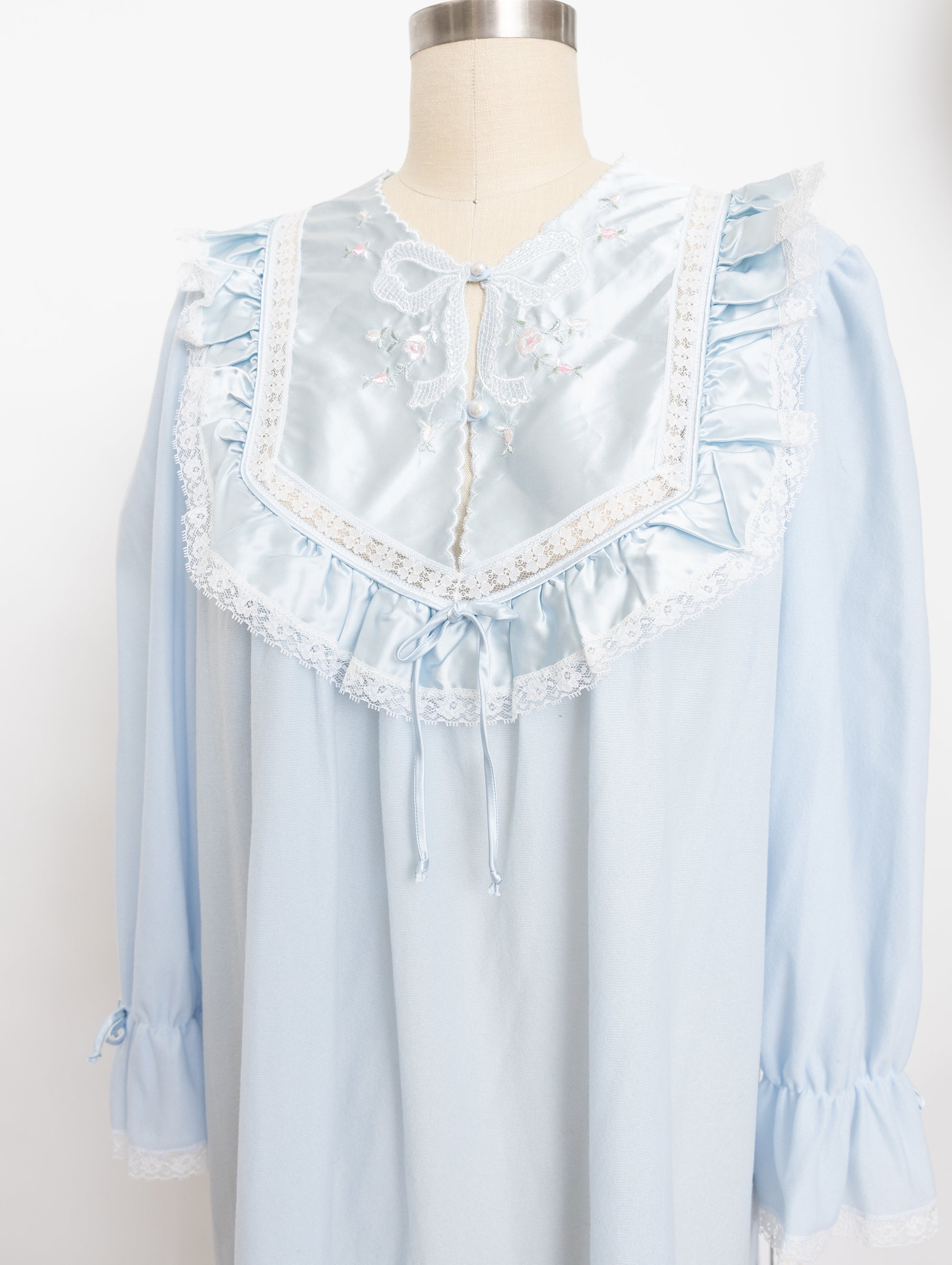 80s light blue satin ribbon lace nightgown