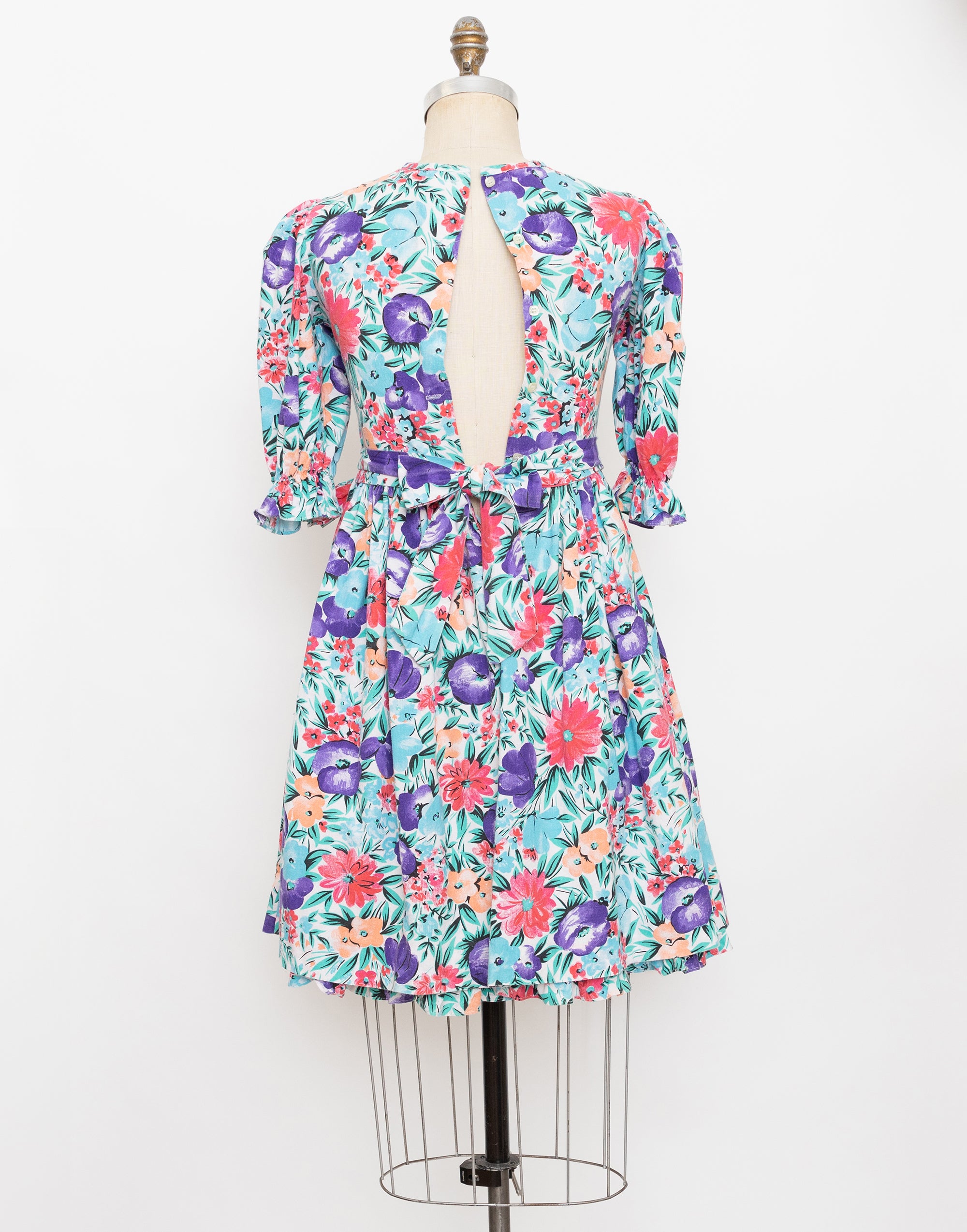 80s/90s aqua blue floral puff sleeve dress