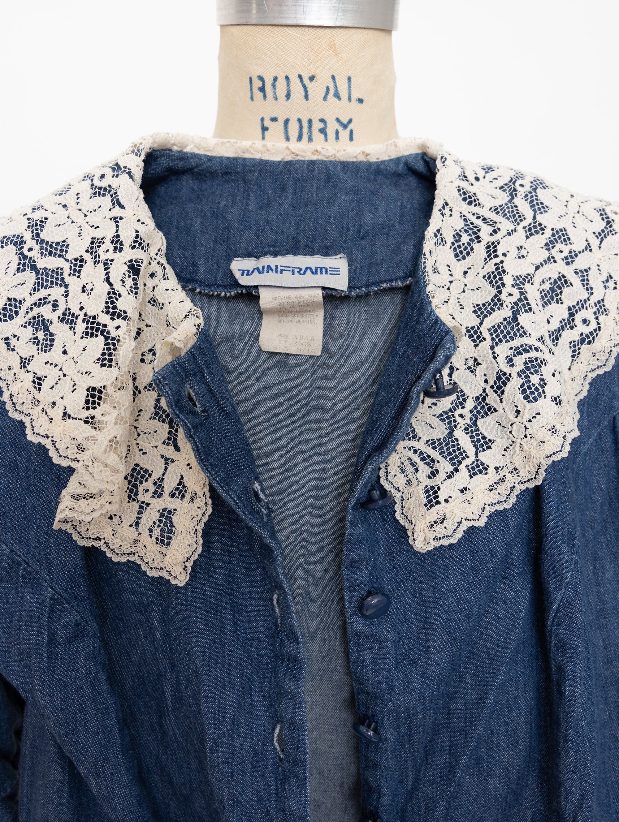 90s denim short sleeve dress with lace collar
