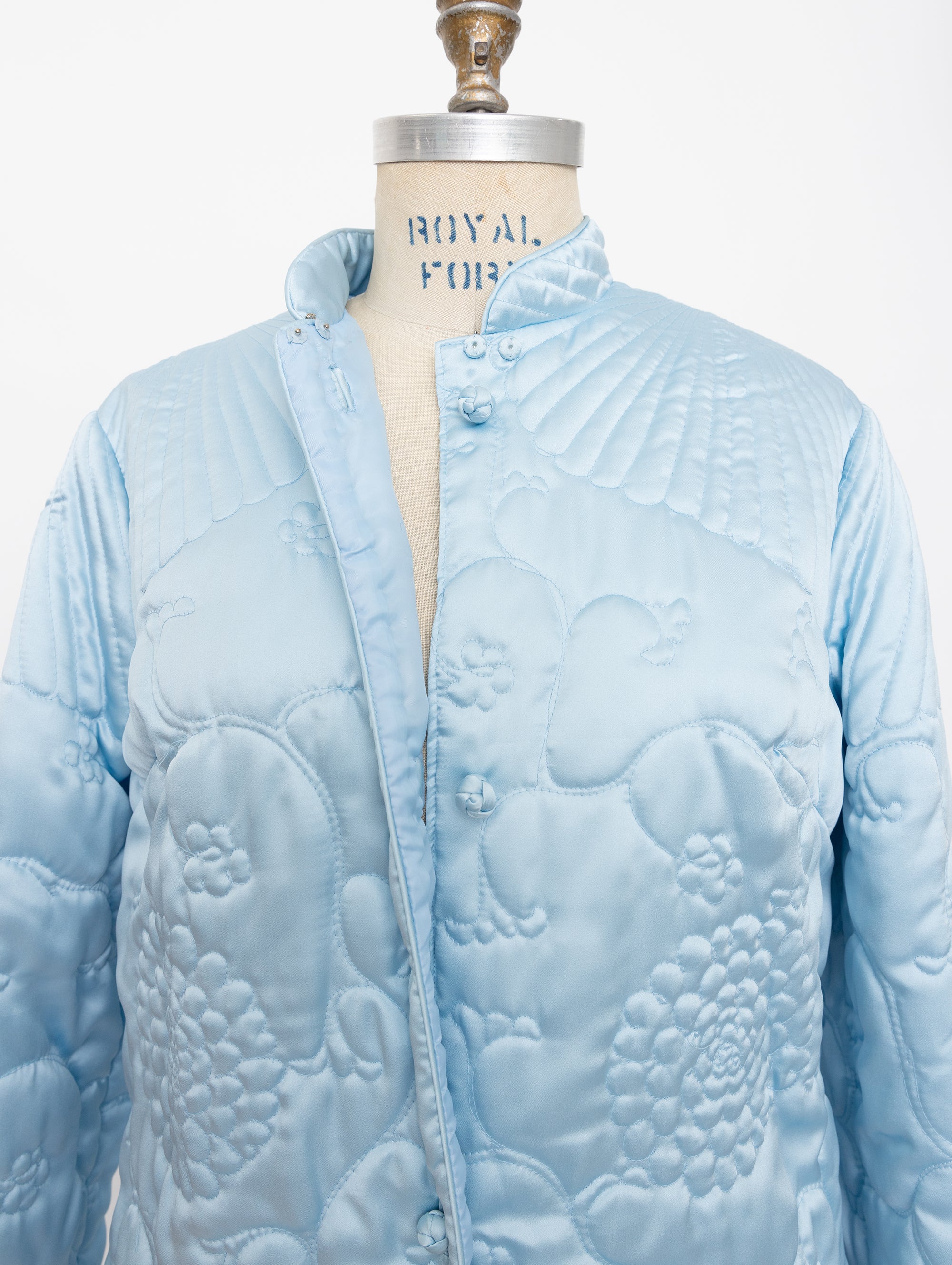 60s/70s light blue satin robe jacket