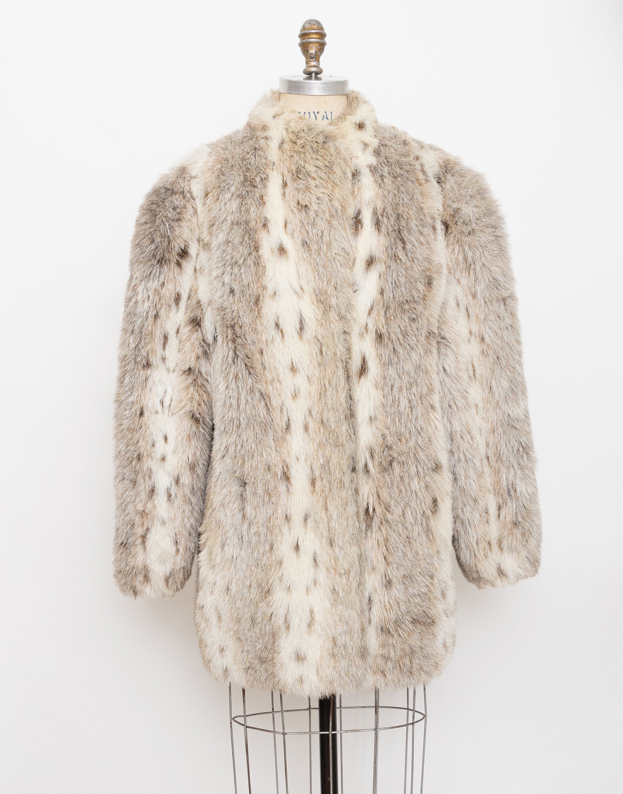 70s light beige white faux fur coat