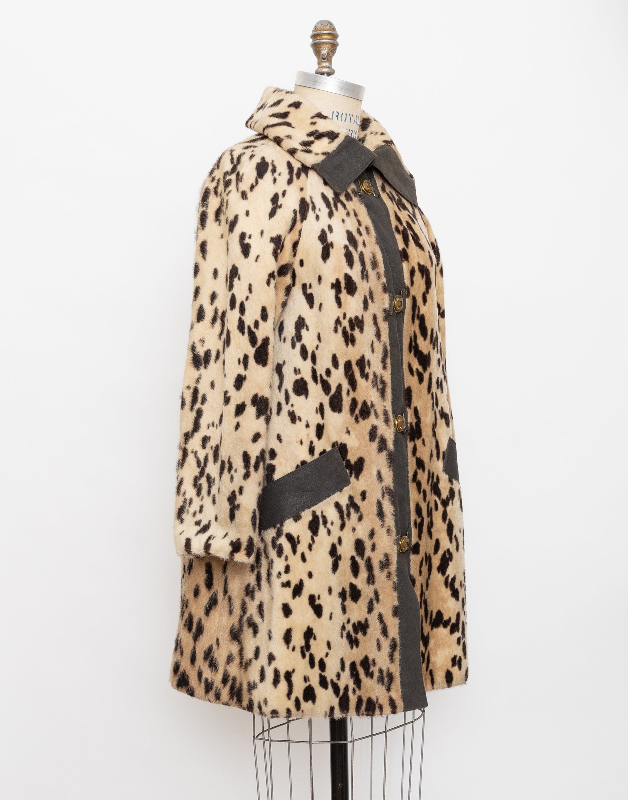 70s safari sportowne faux fur cheetah print coat