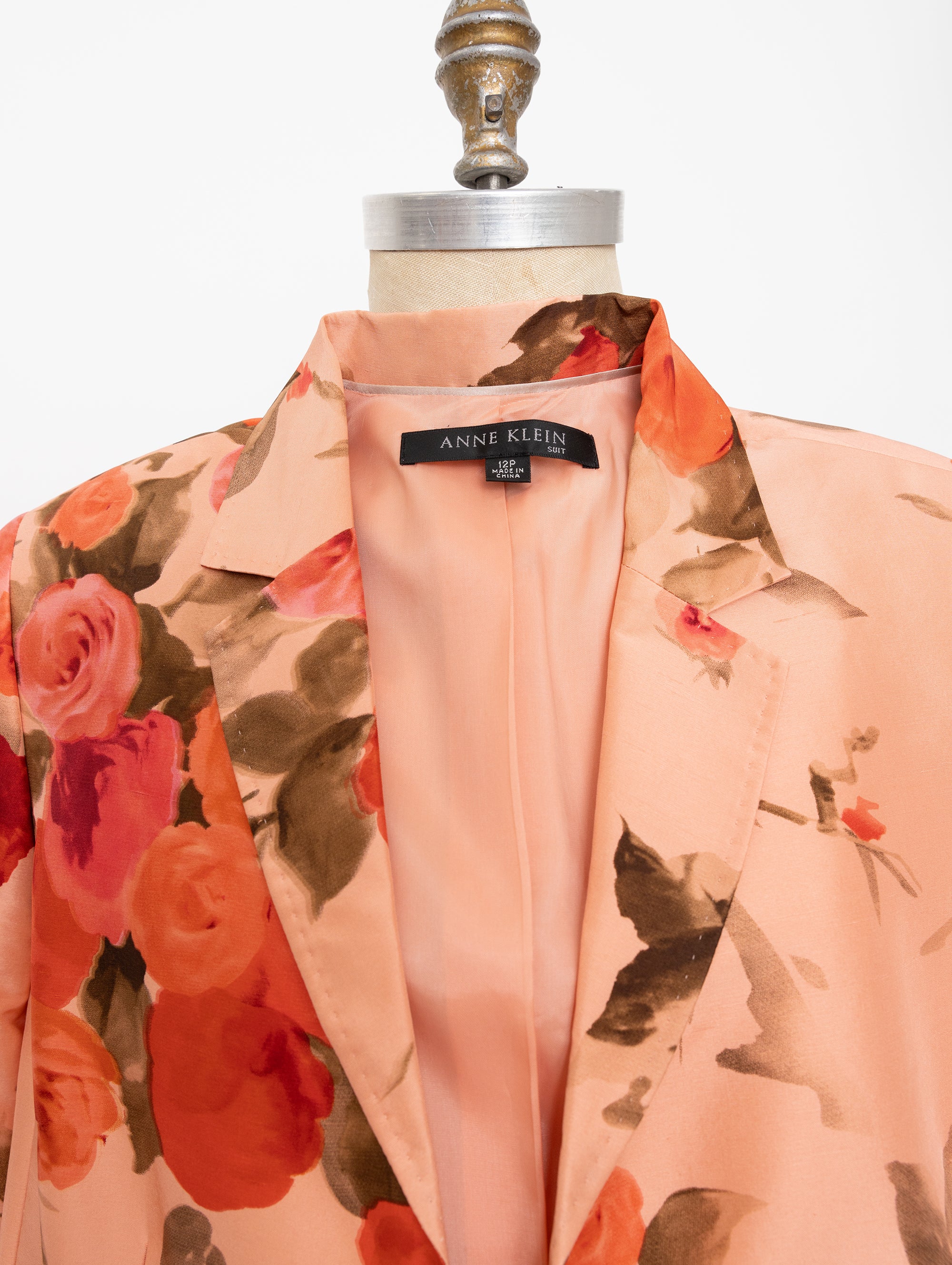 2000s Anne Klein peachy-pink rose print silk lightweight duster jacket 5