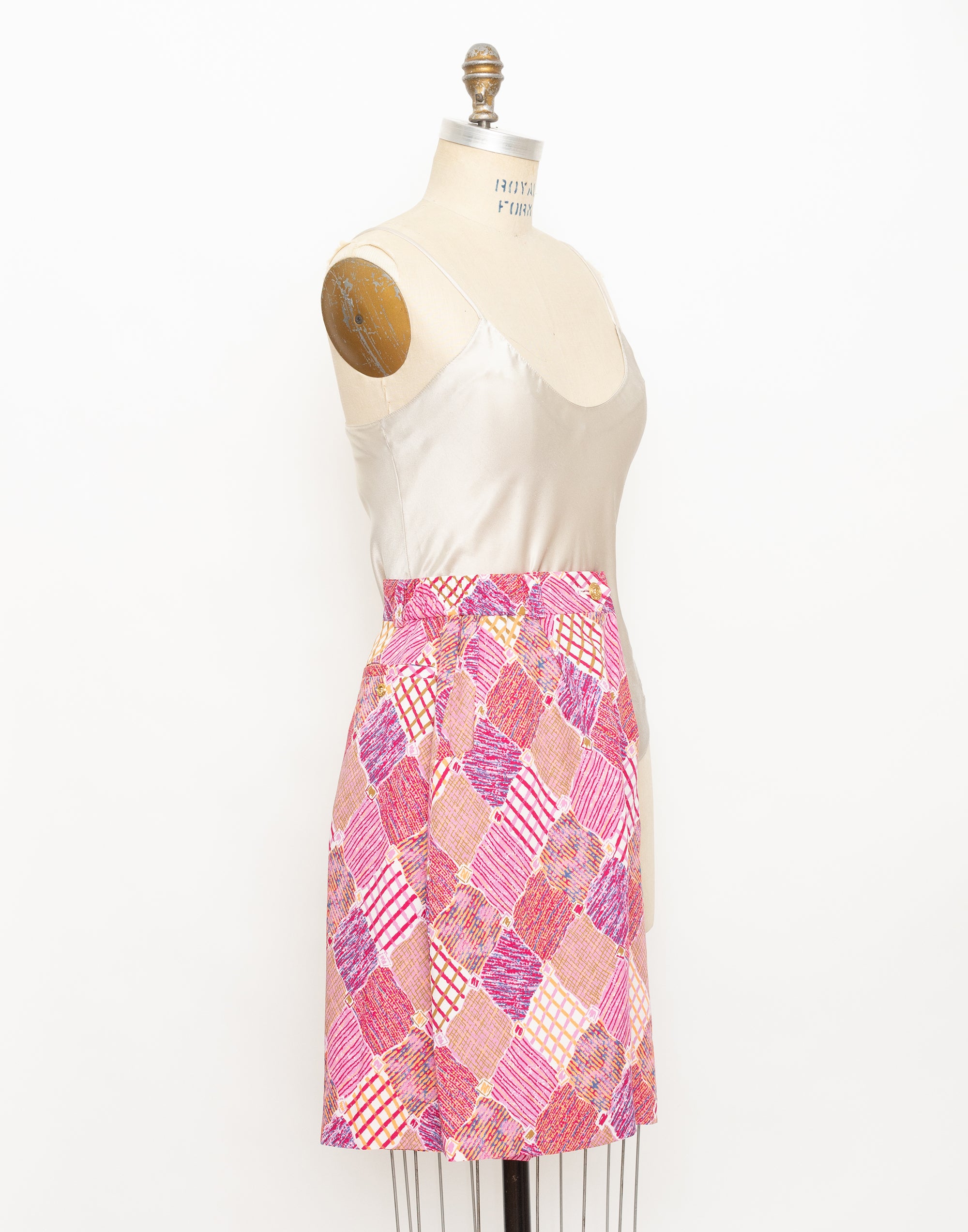 70s/80s jantzen pink abstract patchwork print bermuda shorts
