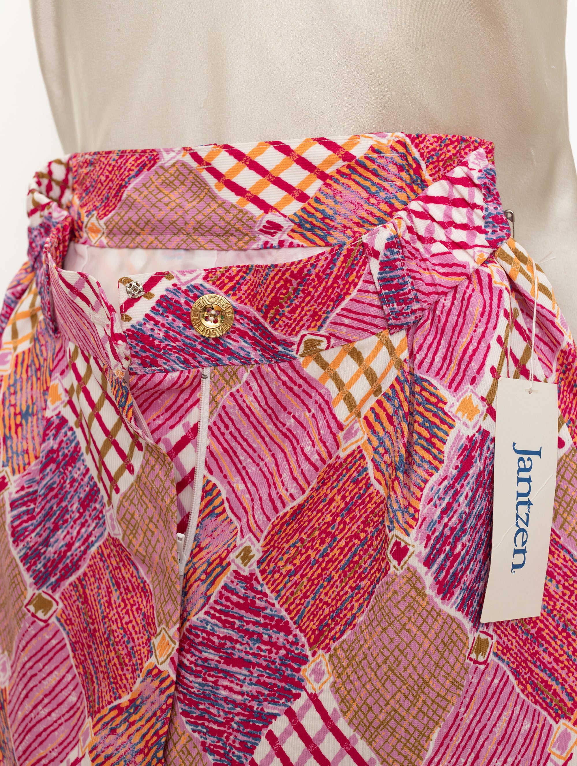 70s/80s jantzen pink abstract patchwork print bermuda shorts