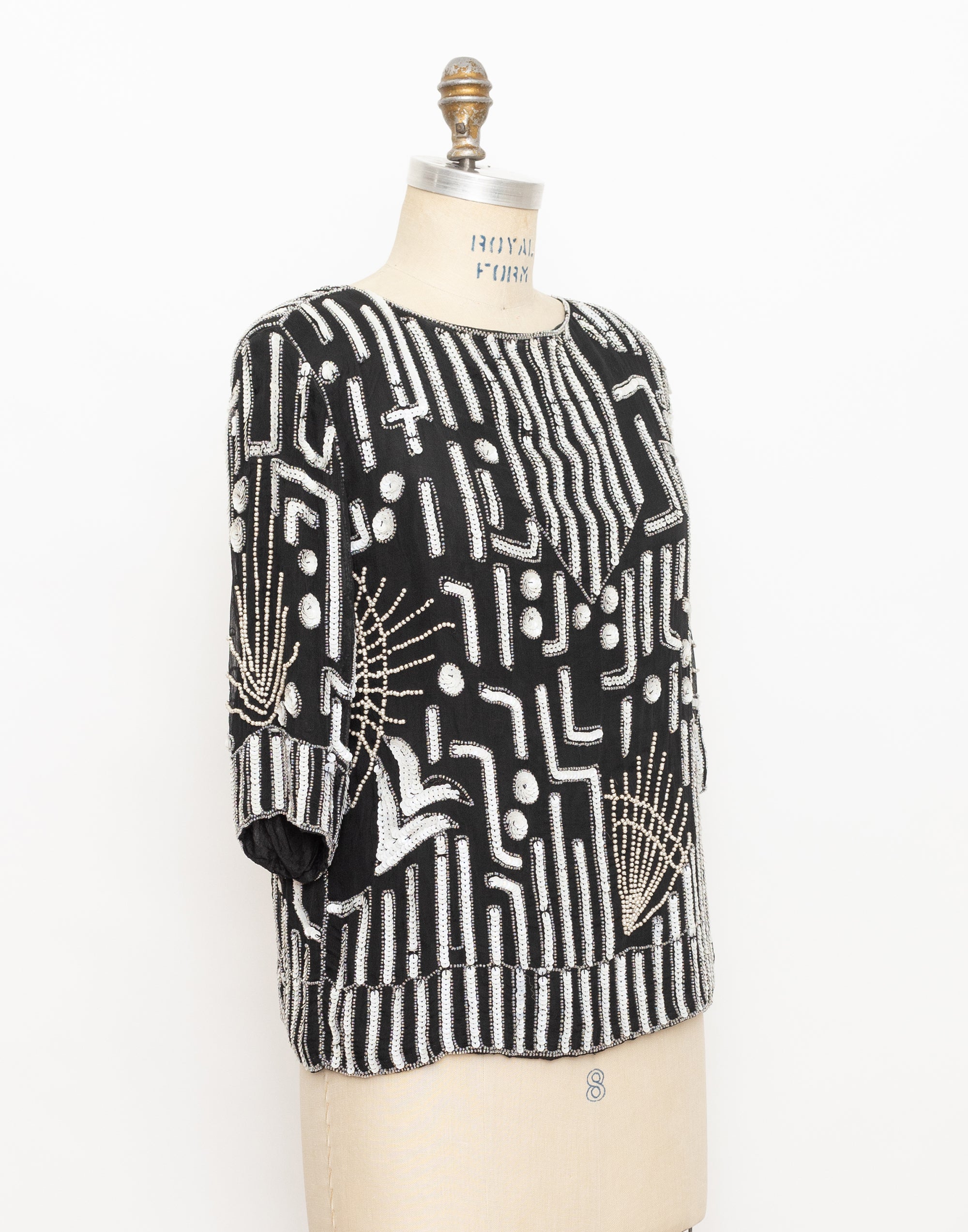 90s black and white abstract sequin short sleeve top