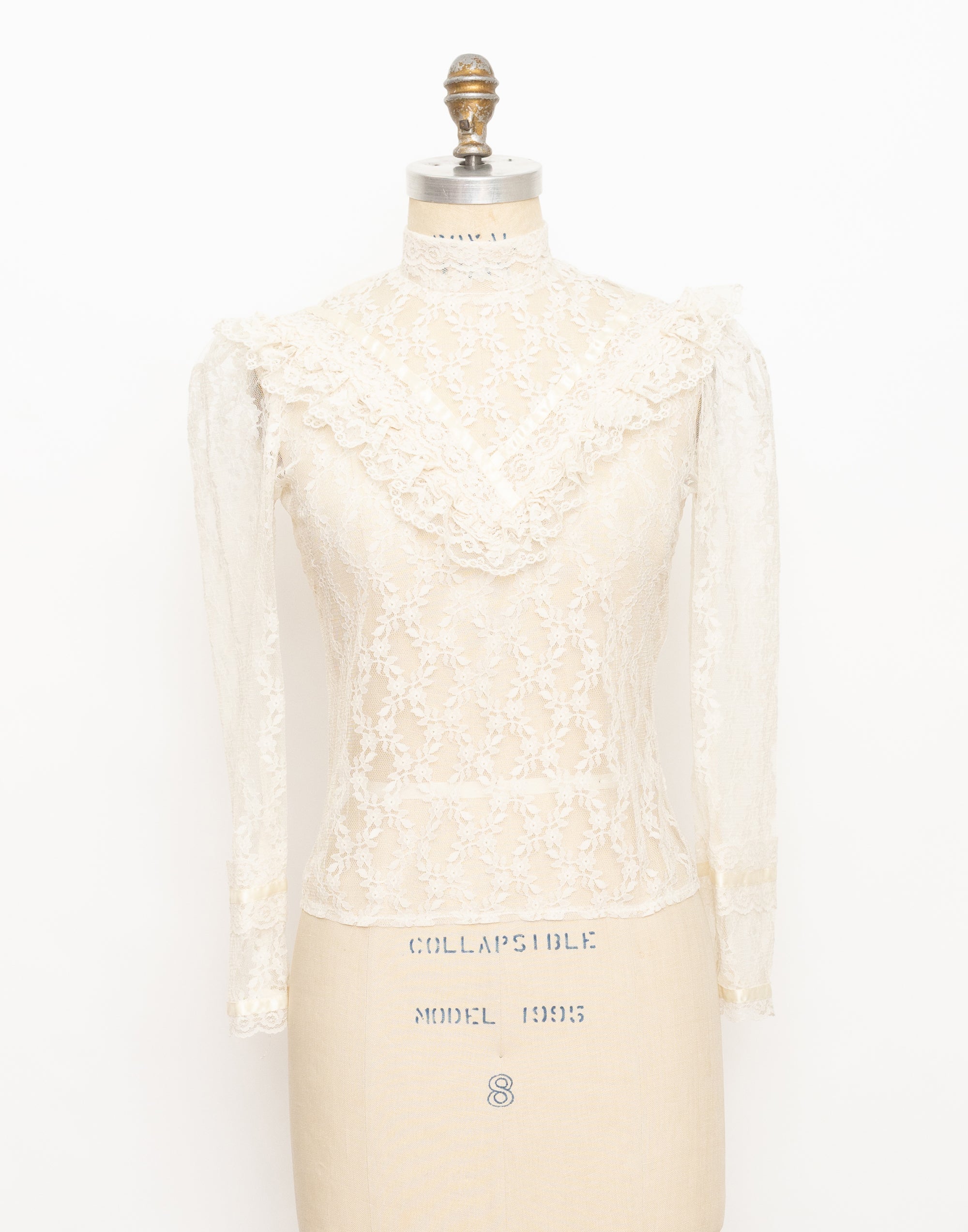 70s club de france cream lightweight lace ruffle top