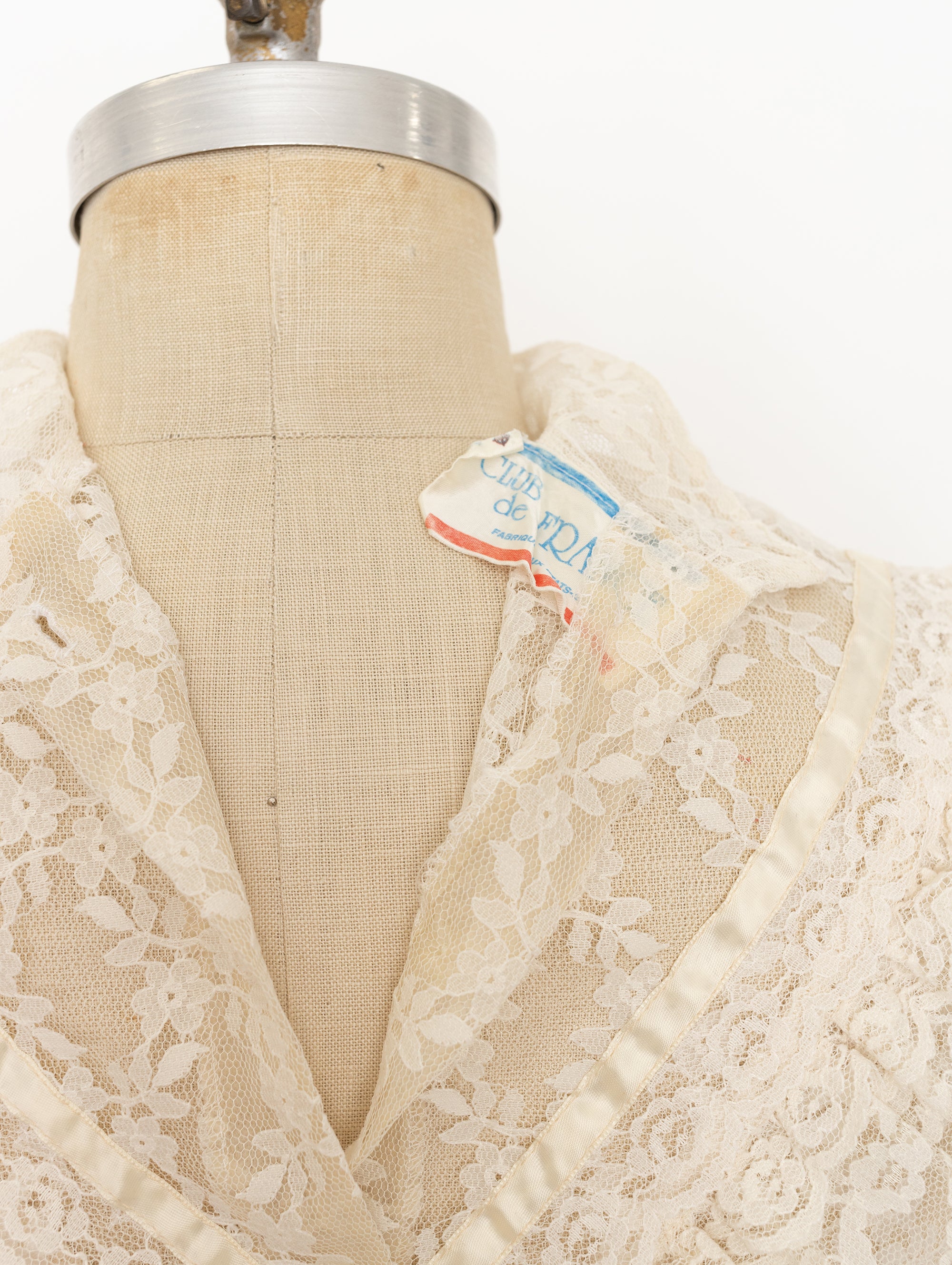 70s club de france cream lightweight lace ruffle top