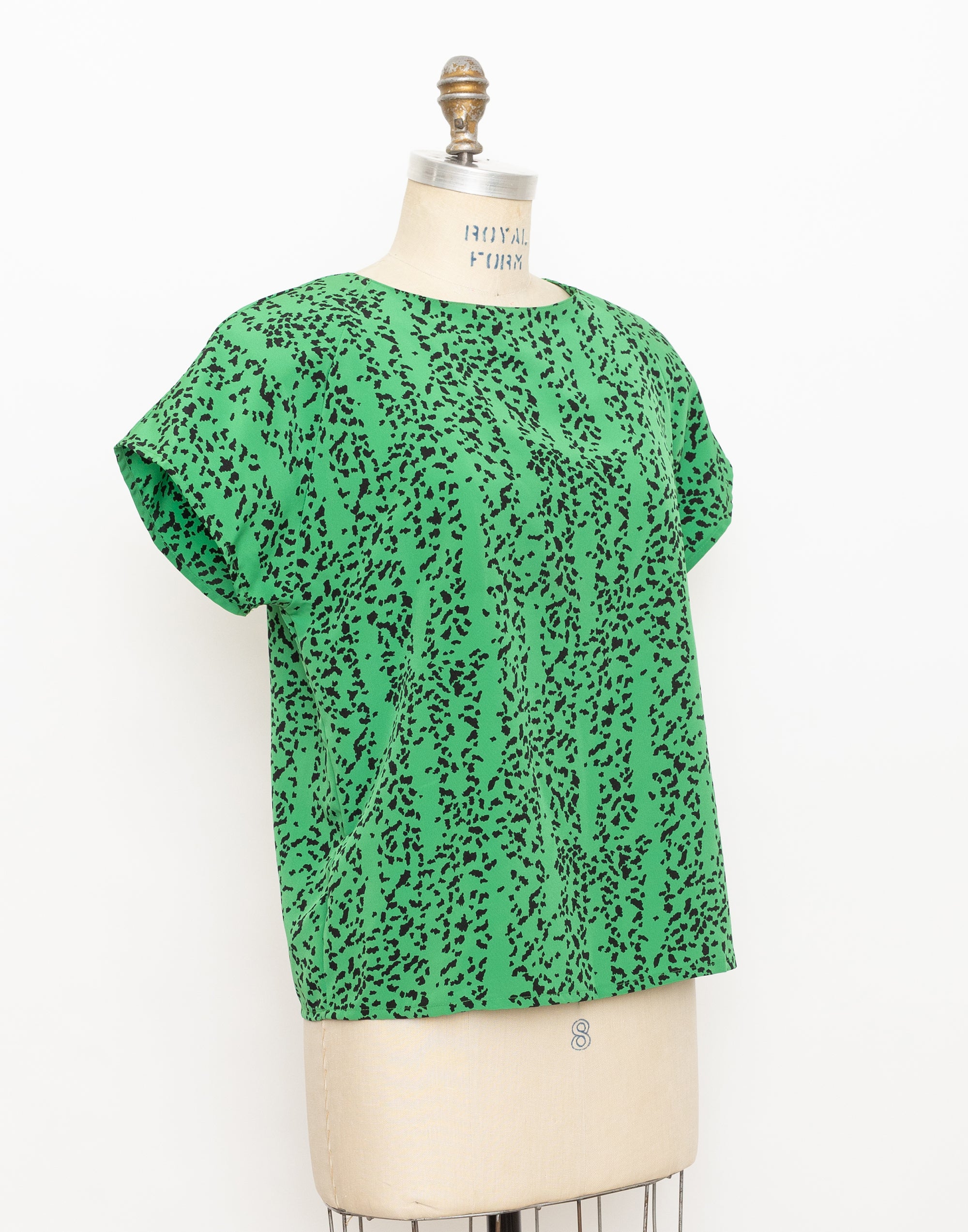 90s impressions green and black abstract spots top