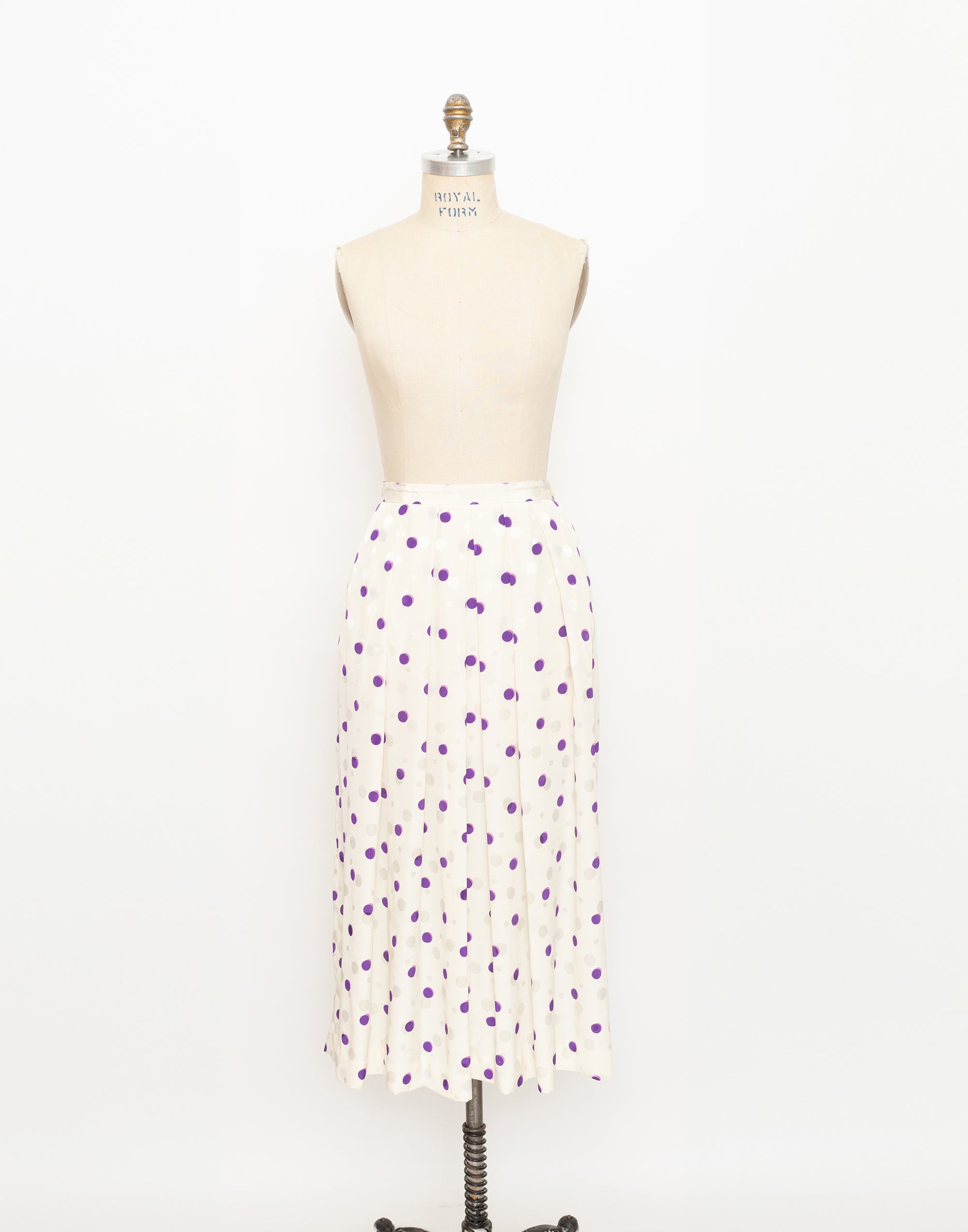 80s cream and purple polka dot set