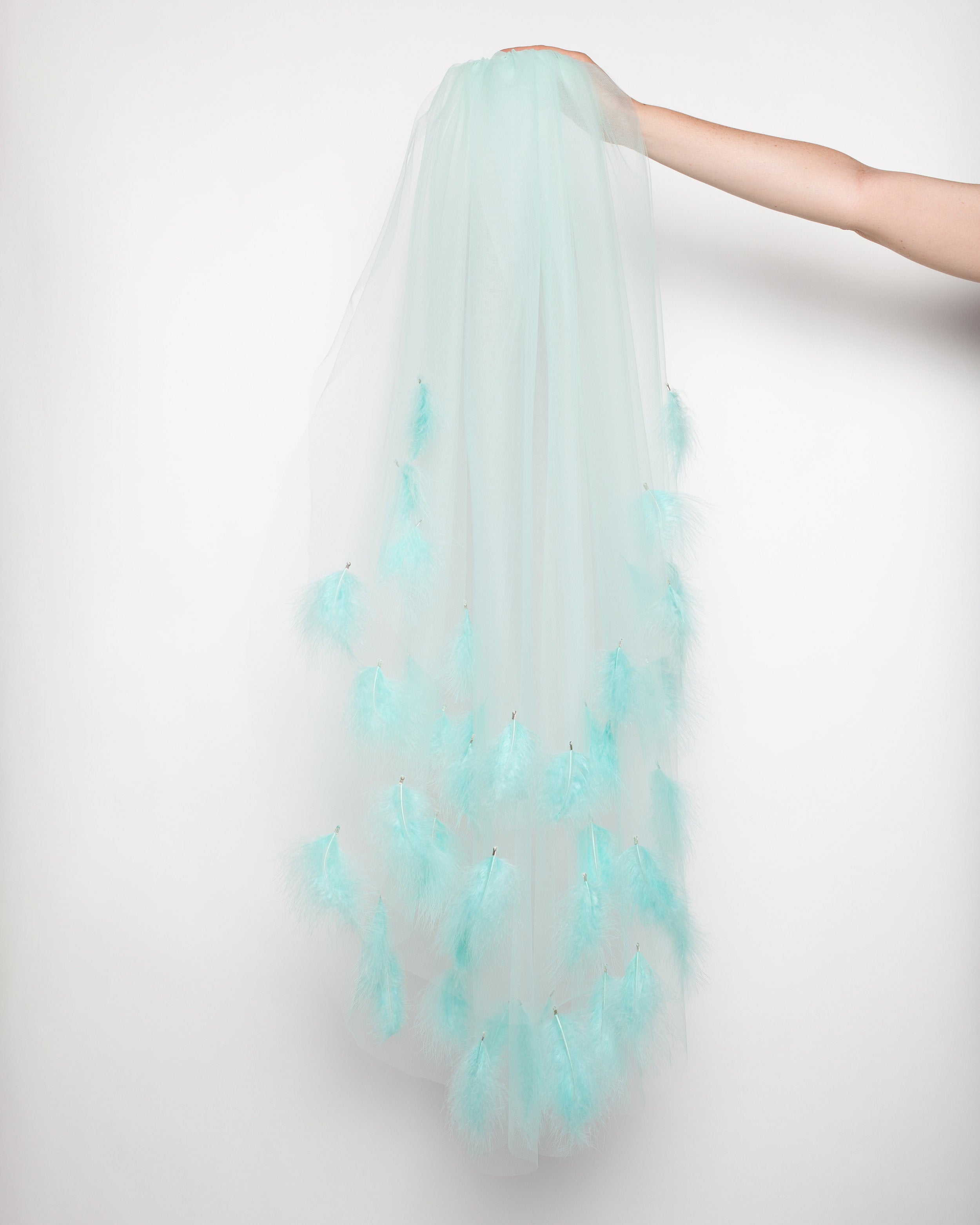 aqua marabou feathers